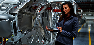 Using zenon as a production control center for automotive manufacturing